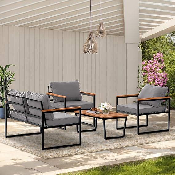 Blendo 4-piece outdoor set by Patios – black metal frame with wood accent and grey cushions (طقم حديقة من Patios بإطار معدني وخشب ووسائد رمادية)